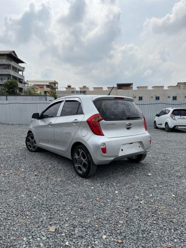 🎯Kia Morning ឆ្នាំ 2012 $8,350