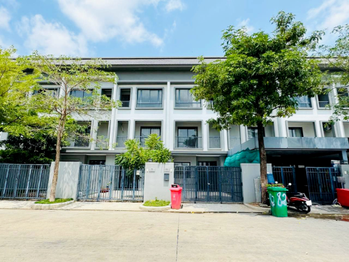 ๐กLink Villa LA for Rent