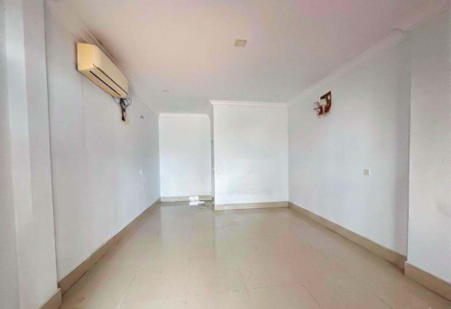 🏢 អាគារ សម្រាប់ជួល សង្កាត់ទន្លេបាសាក់ (H-15837)