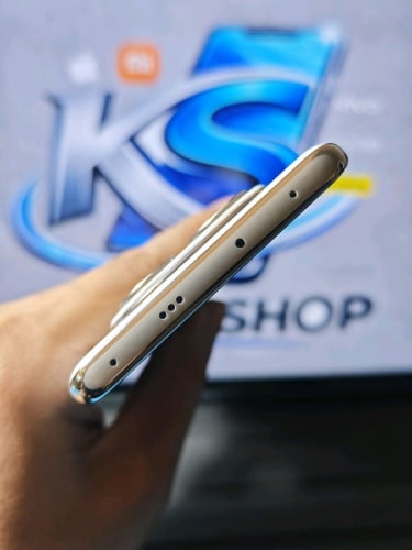 📱REDMI Note 14 Pro / China  💾RAM8G+8G/Storage256G✅នៅស្អាត99%(លក់មានការធានាត្រឹមត្រូវ)