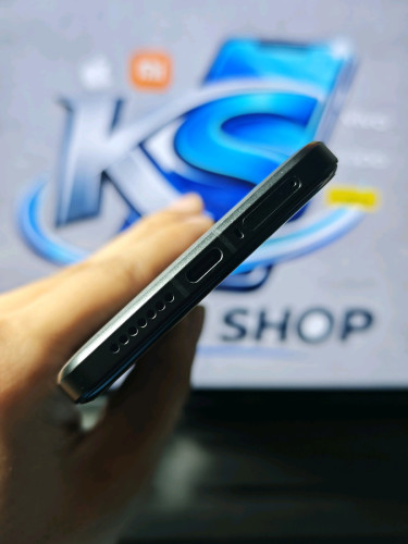 📱Xiaomi 15 Ultra / Global  💾RAM16G+16G / Storage512G✅នៅស្អាត99%(លក់មានការធានាត្រឹមត្រូវ)