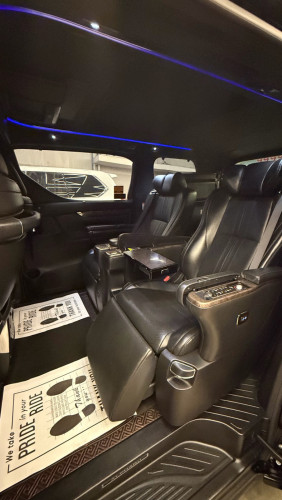 🚘 2019 Alphard Executive lounge V6(3.5L)