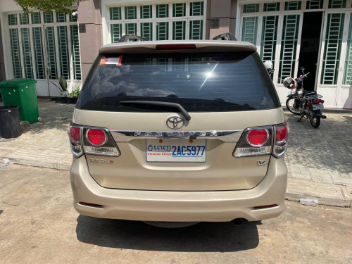 រថយន្តសម្រាប់ជួលប្រចាំខែ Vehicle/Car For Rent/Lease Service Monthly Yearly