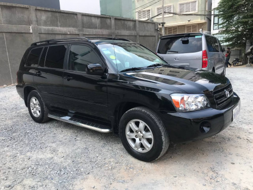 មានរថយន្តសម្រាប់ជួល / Vehicle/Car Service Lease Monthly Yearly (Highlander 2005)