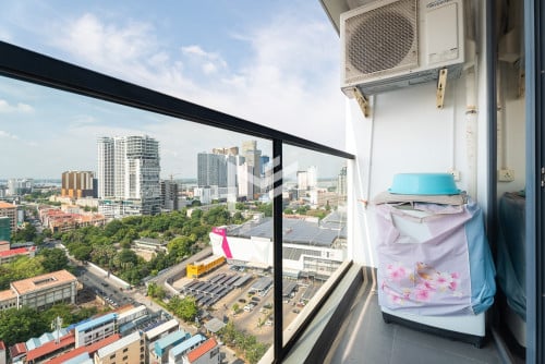 1 Bedroom Condo For Rent in Tonle Bassac