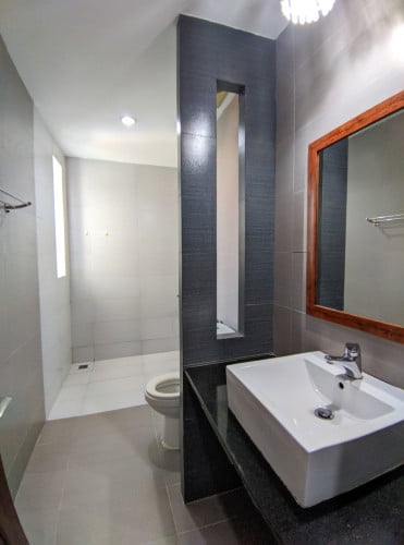 1Bedroom Swimming pool Serviced Apartment for rent near Toul Kork market