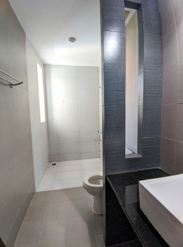 1Bedroom Swimming pool Serviced Apartment for rent near Toul Kork market