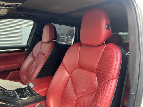 2011 Porsche Cayenne