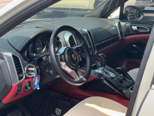 2011 Porsche Cayenne