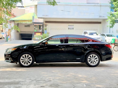 2014 LEXUS ES 300h Hybrid Premium Full Option រថយន្ត​ក្រដាសពន្ធថ្មី​ទេីបនាំចូល​
