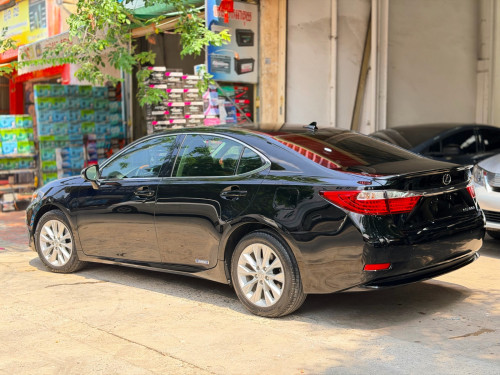 2014 LEXUS ES 300h Hybrid Premium Full Option រថយន្ត​ក្រដាសពន្ធថ្មី​ទេីបនាំចូល​
