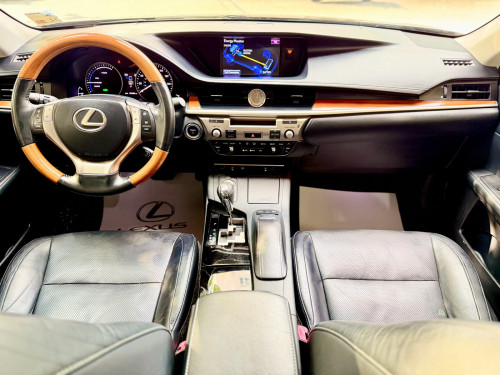 2014 LEXUS ES 300h Hybrid Premium Full Option រថយន្ត​ក្រដាសពន្ធថ្មី​ទេីបនាំចូល​