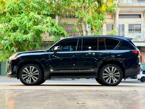 2022 Lx 600 Kuro 黑
