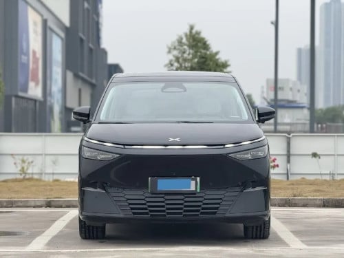 2024 Xpeng X9 Full Option
