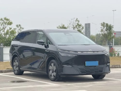 2024 Xpeng X9 Full Option