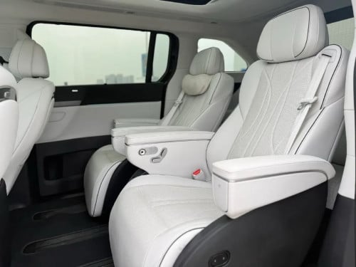 2024 Xpeng X9 Full Option
