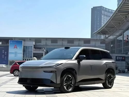 2025 Toyota BZ3X Full Option
