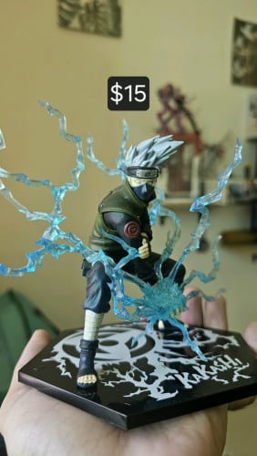 2nd hand anime figures