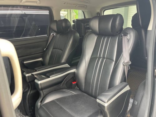 ALPHARD 012up022 auto 2 កៅអី​ម៉ាស្សា​VIP