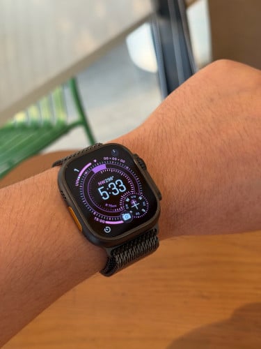 Apple Watch Ultra 3 Black Titanium Milanese loop
