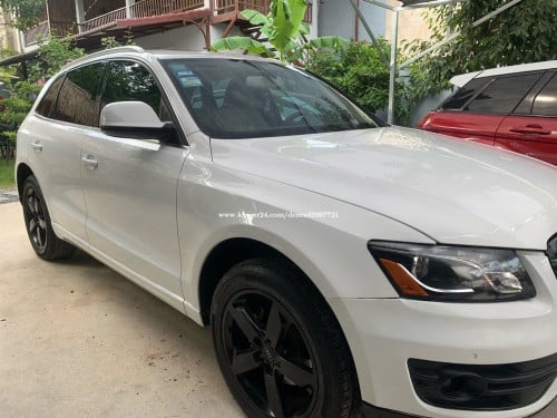 Audi Q5 2011 full