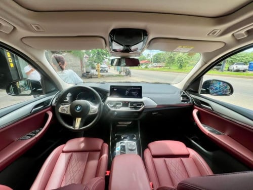 BMW IX3 2024