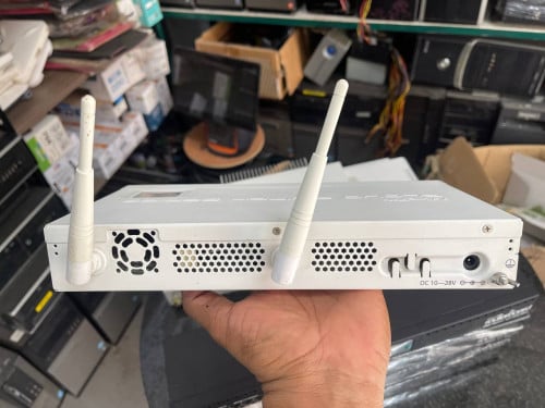 Cloud router switch crs125-15-2HnD-IN