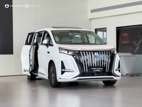 Denza D9 EV
