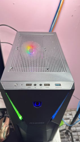 Desktop Gaming budget i5-12400