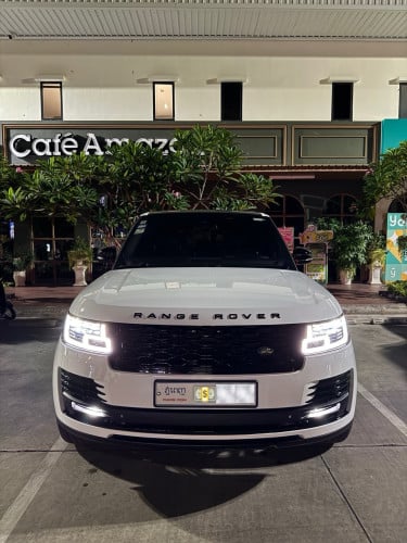 For Rent ( Range Rover Vogue )