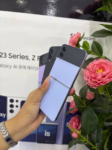 Galaxy ZFlip 4