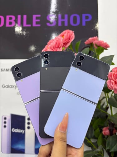 Galaxy ZFlip 4