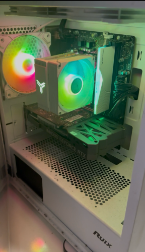 i5-13400FRTX 3050H610RAM 16GPSU 650WM.2 1TB