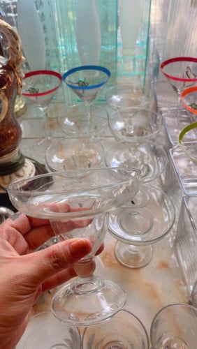 Glass vase