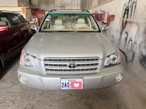Highlander02V6Limitedប៉ុង1ដំបូលបេីកហ្វូលអប់សិនម្ចាស់ដេីម