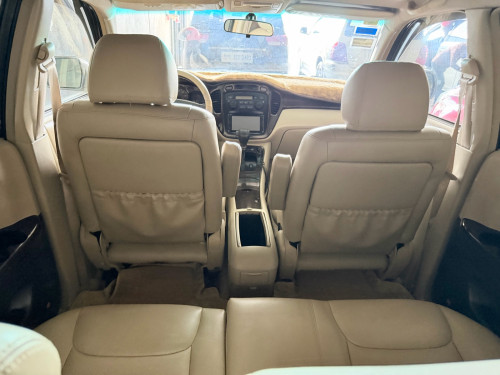Highlander02V6Limitedប៉ុង1ដំបូលបេីកហ្វូលអប់សិនម្ចាស់ដេីម