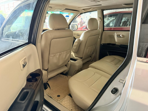 Highlander02V6Limitedប៉ុង1ដំបូលបេីកហ្វូលអប់សិនម្ចាស់ដេីម