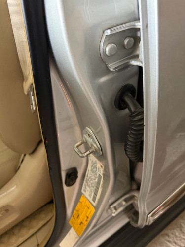 Highlander02V6Limitedប៉ុង1ដំបូលបេីកហ្វូលអប់សិនម្ចាស់ដេីម
