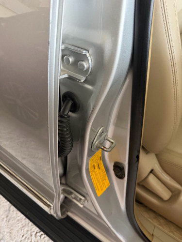 Highlander02V6Limitedប៉ុង1ដំបូលបេីកហ្វូលអប់សិនម្ចាស់ដេីម