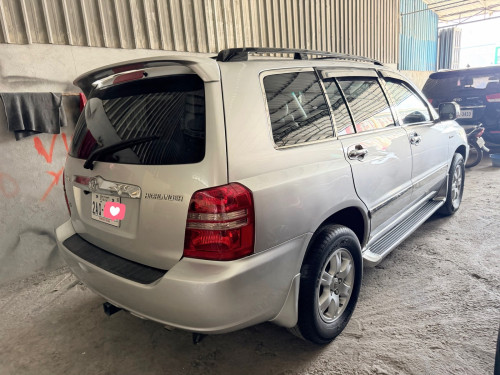 Highlander02V6Limitedប៉ុង1ដំបូលបេីកហ្វូលអប់សិនម្ចាស់ដេីម