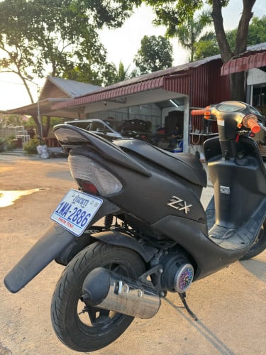 Honda Dio ZX កម្លាំខ្លាំង