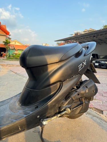 Honda Dio ZX កម្លាំខ្លាំង