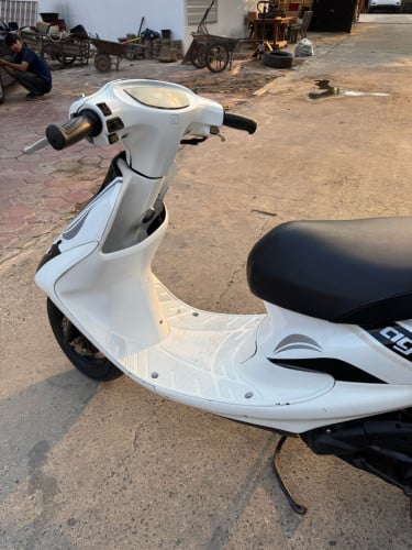Honda DIO ZX