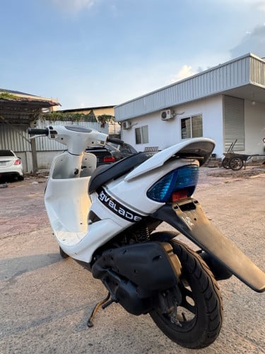 Honda DIO ZX