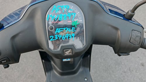 Honda. Tact 50cc year 2022 tax paper from Japan
