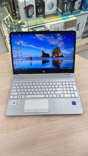 HP 15s l CPU N4120 l RAM 4GB l SSD 128GB (Second Hand)