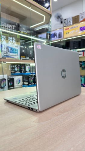 HP 15s l CPU N4120 l RAM 8GB l SSD 128GB (Second Hand)