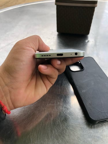 Infinix Smart 10 សុីនទាំងអស់ អេក្រង់ 120Hz
