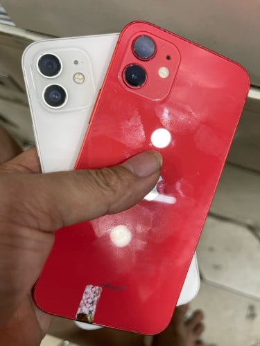 iPhone 12