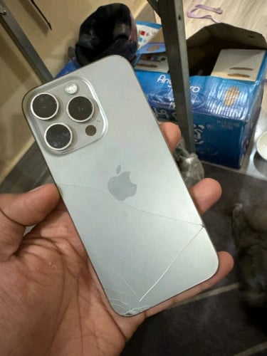 IPHONE 15 PM Lock iCloud !!!!